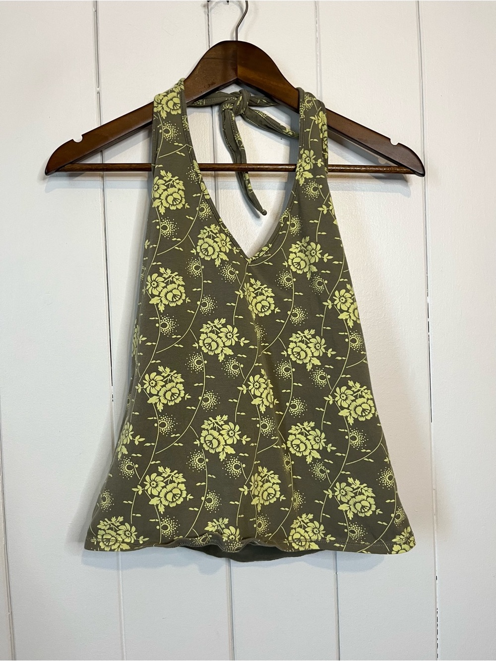 GAP Stretch Green and Yellow Floral Print Halter Top. Size Medium.